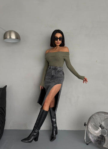 Yan Yırtmaçlı Midi Denim Etek