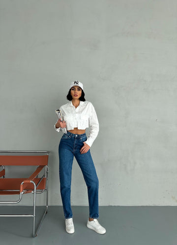 Koyu Mavi Taşlamalı Mom Jean