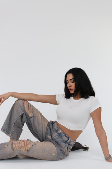 Skater Fit Yırtık Tint Wash Jean
